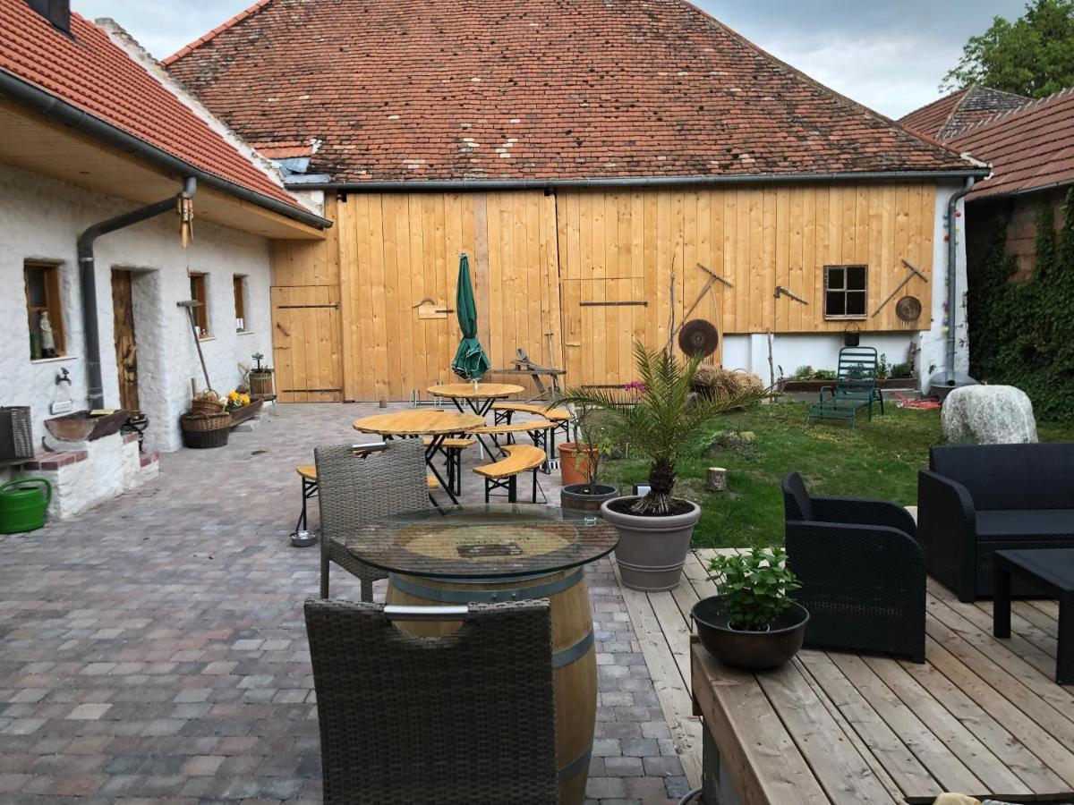 Auszeit; Gästehaus&mehr Kollersdorf Exterior foto